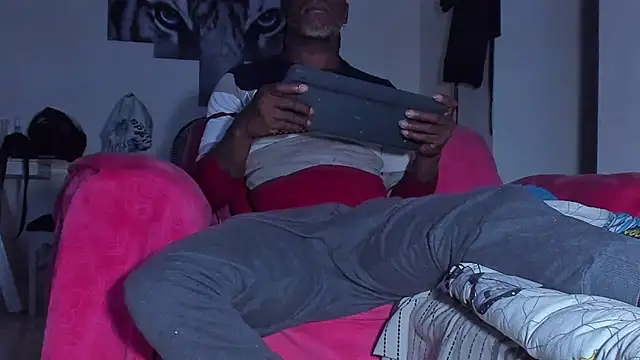 Snapshot of ray_long222 chatting on February 2026 11:43:02 AM ray long222 online show from February 2026 11:43:02 AM