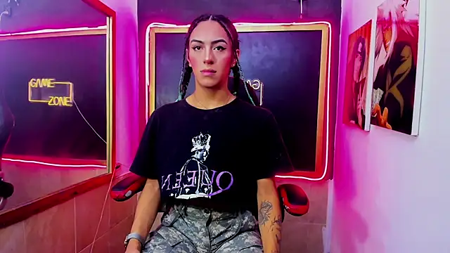 Isabella stanford2 online show from November 2025 07:23:02 PM