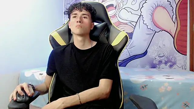 Snapshot of johnny_cagee chatting on December 2024 07:18:02 AM johnny cagee online show from December 2024 07:18:02 AM