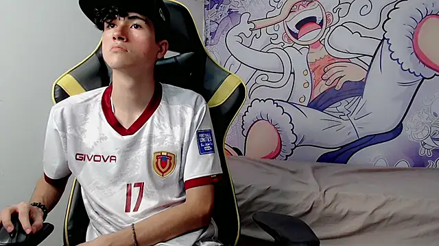 Snapshot of johnny_cagee chatting on January 2025 07:49:01 AM johnny cagee online show from January 2025 07:49:01 AM