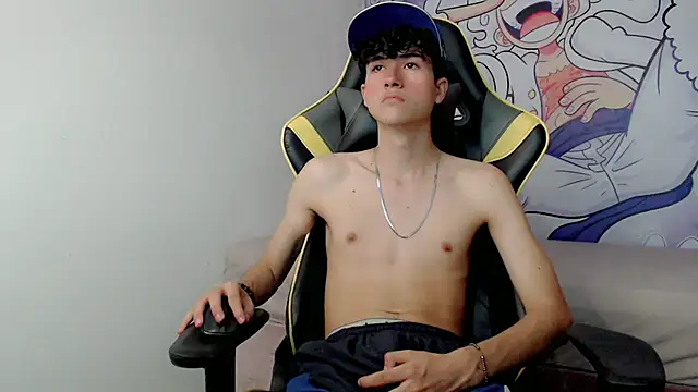 Snapshot of johnny_cagee chatting on January 2025 03:40:02 AM johnny cagee online show from January 2025 03:40:02 AM