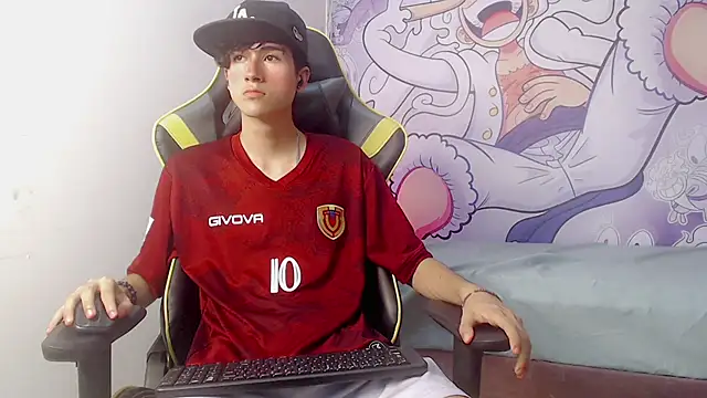 Snapshot of johnny_cagee chatting on February 2025 09:22:01 AM johnny cagee online show from February 2025 09:22:01 AM