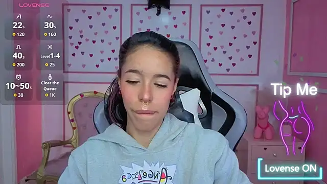 Snapshot of stephania_t chatting on January 2026 12:30:01 PM stephania t online show from January 2026 12:30:01 PM