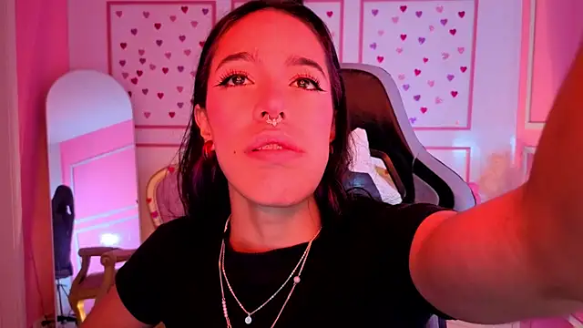 Snapshot of stephania_t chatting on January 2026 12:09:02 PM stephania t online show from January 2026 12:09:02 PM