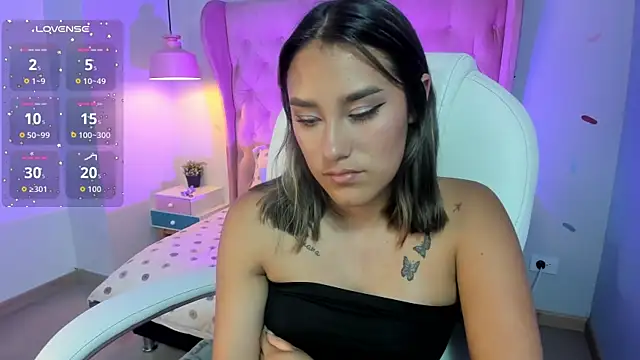 Snapshot of _Sophie__miller chatting on February 2026 07:40:01 PM Sophie miller online show from February 2026 07:40:01 PM