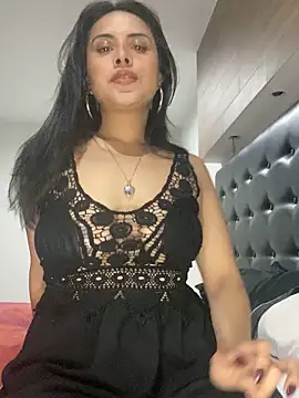 Effyvice13 online show from September 2025 06:35:01 AM