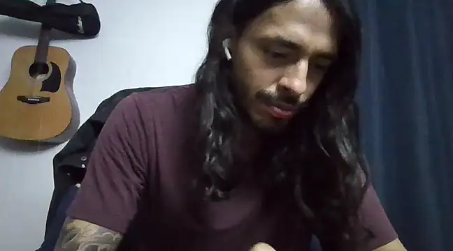 Snapshot of Donstark6669 chatting on December 2024 06:15:01 AM Donstark6669 online show from December 2024 06:15:01 AM