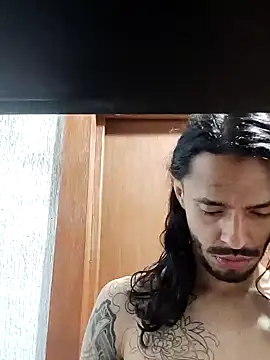 Snapshot of Donstark6669 chatting on February 2025 02:47:02 AM Donstark6669 online show from February 2025 02:47:02 AM