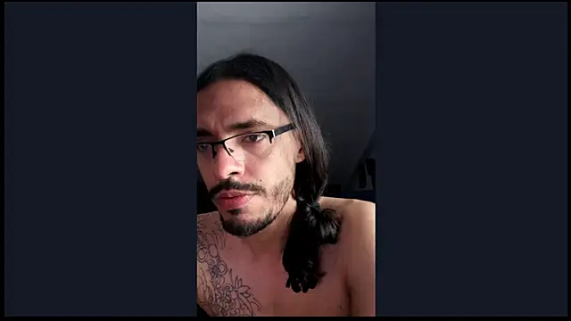 Snapshot of Donstark6669 chatting on March 2025 09:58:01 PM Donstark6669 online show from March 2025 09:58:01 PM