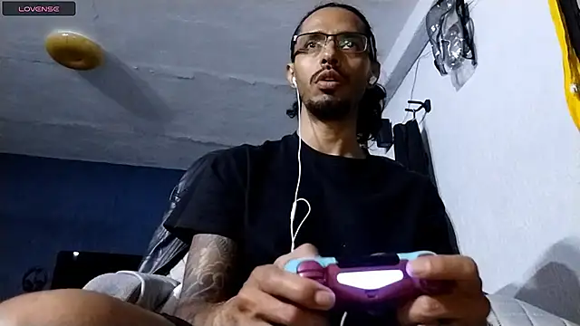 Donstark6669 online show from March 2026 02:18:01 AM