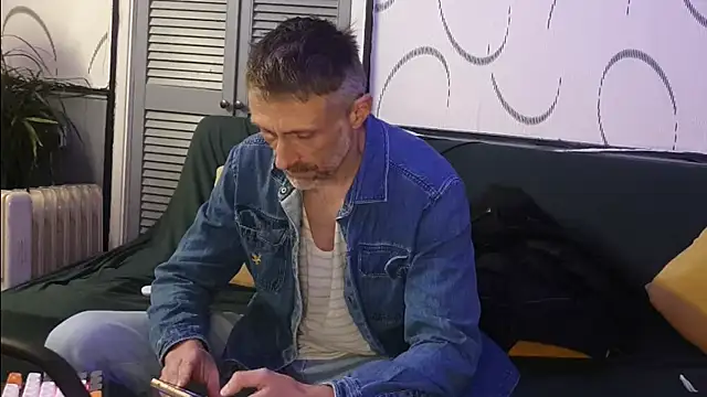 unclestefansdick online show from November 2025 09:03:01 PM