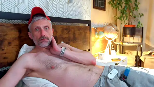 unclestefansdick online show from May 2026 01:14:02 AM