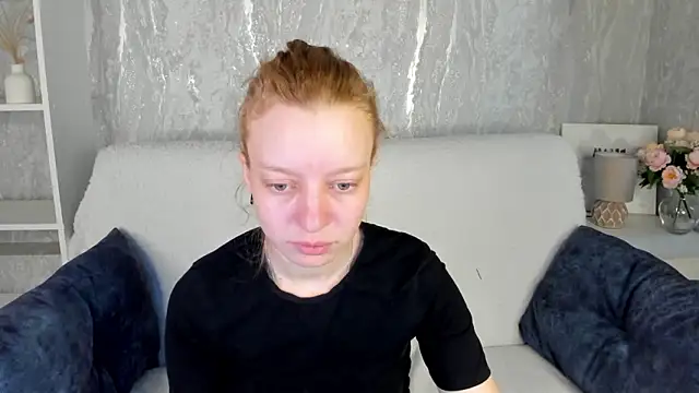 Snapshot of Michelle_Blond chatting on March 2026 07:36:02 AM Michelle Blond online show from March 2026 07:36:02 AM