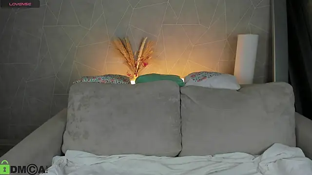 Snapshot of Michelle_Blond chatting on March 2026 07:57:01 AM Michelle Blond online show from March 2026 07:57:01 AM