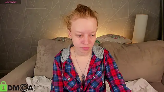 Snapshot of Michelle_Blond chatting on March 2026 07:45:02 AM Michelle Blond online show from March 2026 07:45:02 AM