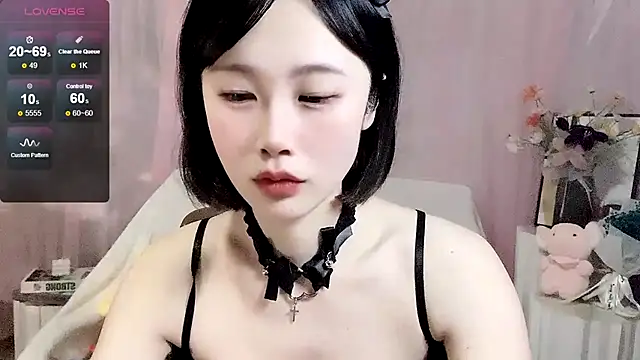 Snapshot of LaoSHI-999 chatting on March 2025 11:03:02 PM LaoSHI-999 online show from March 2025 11:03:02 PM