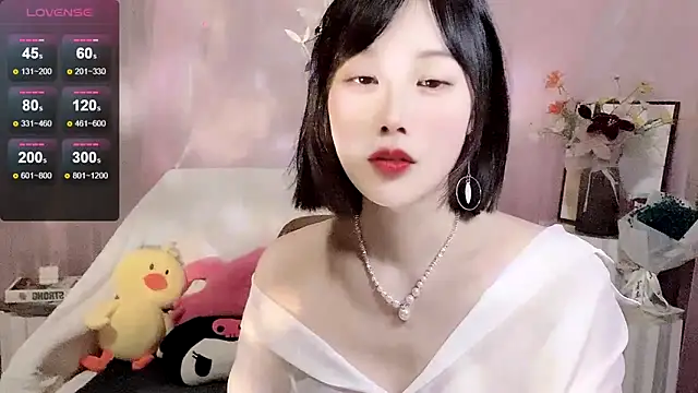 Snapshot of LaoSHI-999 chatting on March 2025 07:48:01 AM LaoSHI-999 online show from March 2025 07:48:01 AM