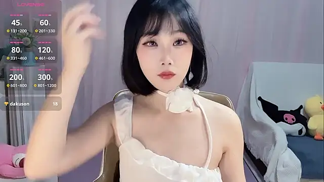 Snapshot of LaoSHI-999 chatting on October 2025 10:05:01 AM LaoSHI-999 online show from October 2025 10:05:01 AM