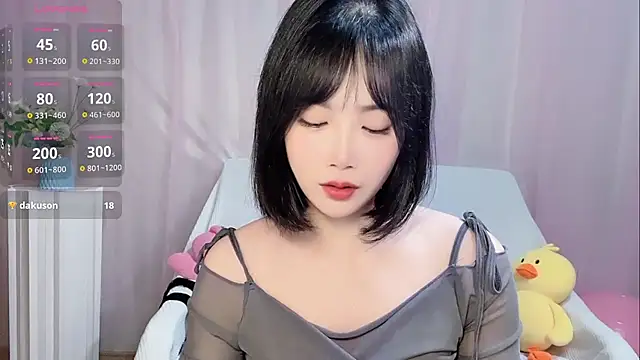 Snapshot of LaoSHI-999 chatting on November 2025 10:58:02 AM LaoSHI-999 online show from November 2025 10:58:02 AM