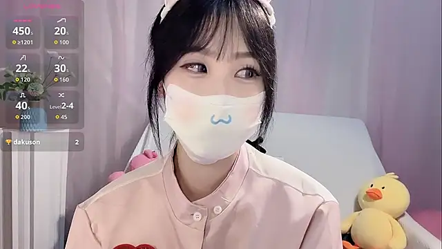 Snapshot of LaoSHI-999 chatting on November 2025 11:10:02 AM LaoSHI-999 online show from November 2025 11:10:02 AM