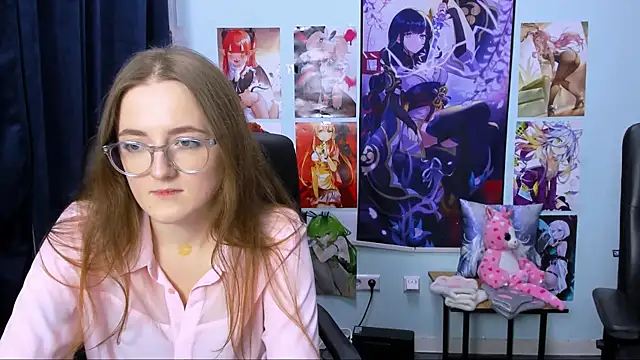 luna berryy online show from December 2024 03:50:02 PM