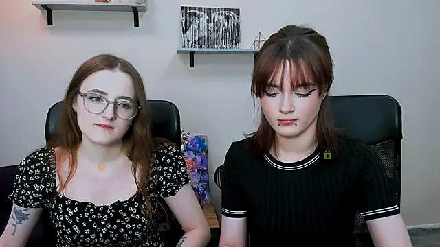 luna berryy online show from December 2024 08:07:01 PM