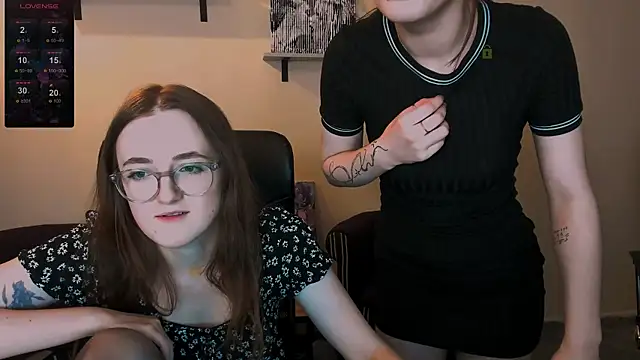 luna berryy online show from December 2024 05:26:02 AM