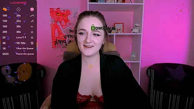 luna berryy online show from September 2025 07:51:02 PM