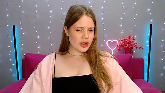 holy kitty online show from February 2025 05:06:01 PM