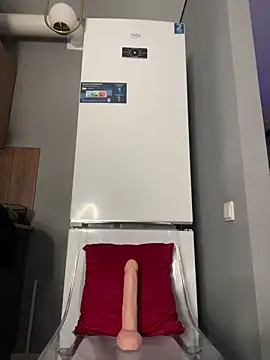 Snapshot of Miss_chiks chatting on January 2025 04:03:01 PM Miss chiks online show from January 2025 04:03:01 PM