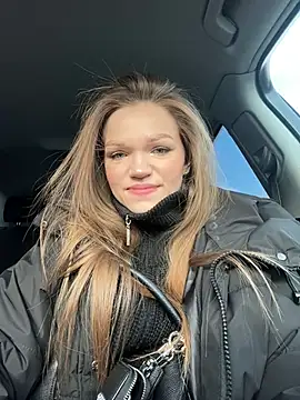 KitteCat online show from February 2025 09:32:01 AM