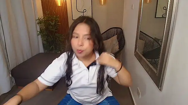 Sharlotte Milk online show from September 2025 11:01:02 AM