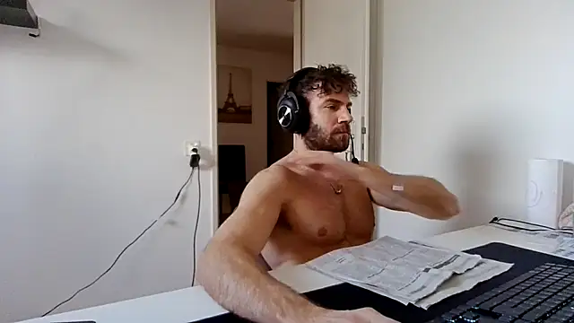 alpha-hunk online show from January 2026 12:31:01 PM