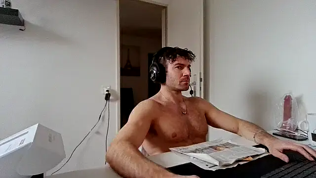 alpha-hunk online show from January 2026 12:20:02 PM