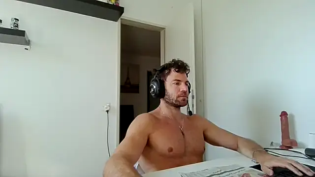 alpha-hunk online show from April 2026 08:07:01 AM