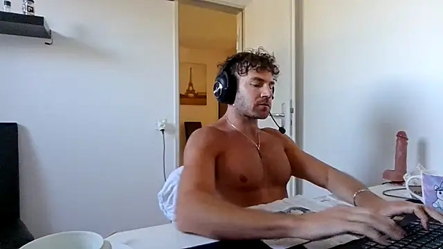 alpha-hunk online show from May 2026 01:59:01 PM