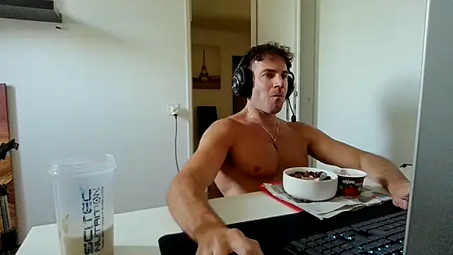 Snapshot of alpha-hunk chatting on June 2026 10:18:02 AM alpha-hunk online show from June 2026 10:18:02 AM