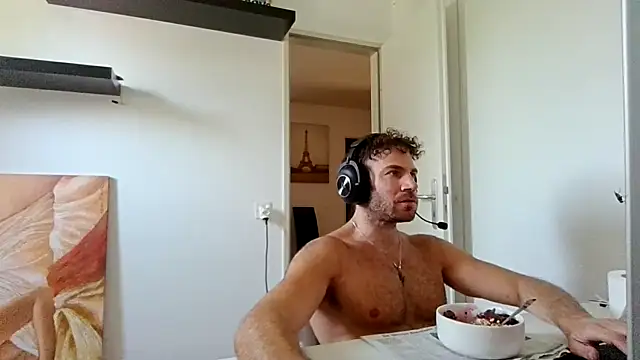alpha-hunk online show from June 2026 10:37:02 AM
