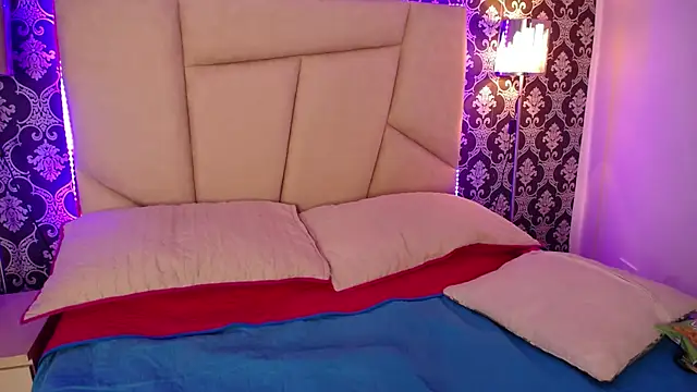 Sr Magnus  online show from March 2025 12:12:01 PM