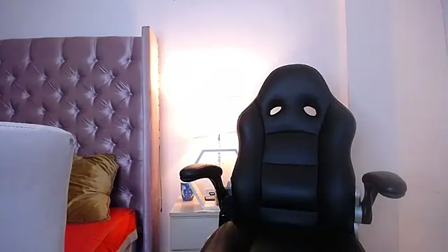 Sr Magnus  online show from October 2025 07:07:02 AM