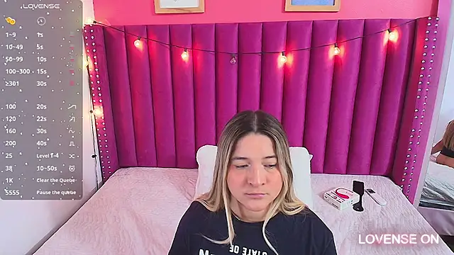 collegepawglovedaddy online show from December 2024 05:51:02 PM