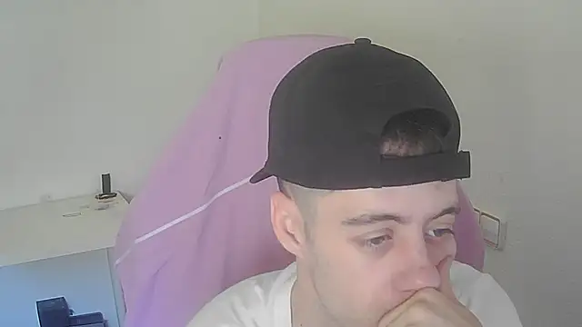 Snapshot of Murcianito chatting on February 2026 12:14:01 PM Murcianito online show from February 2026 12:14:01 PM