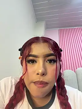 Zoe1 2 online show from May 2026 08:04:02 PM