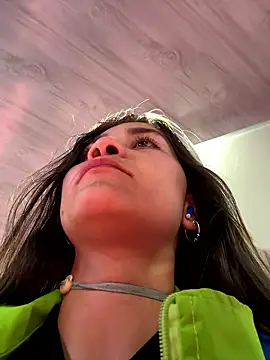 aurora divine online show from January 2026 10:57:02 PM