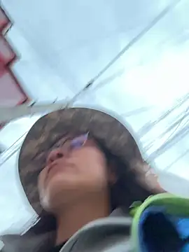 aurora divine online show from February 2026 10:49:02 PM