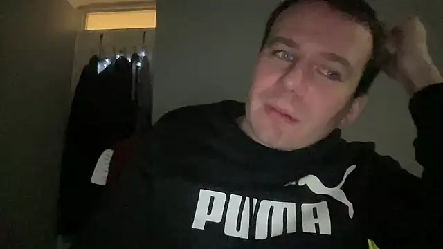 Snapshot of GotItGoin chatting on February 2026 08:37:02 PM GotItGoin online show from February 2026 08:37:02 PM