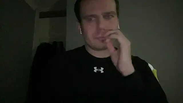 Snapshot of GotItGoin chatting on February 2026 01:17:01 AM GotItGoin online show from February 2026 01:17:01 AM