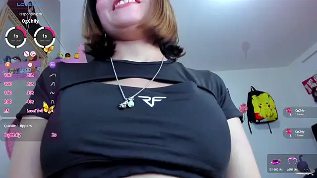 Snapshot of Lucyy-hess chatting on September 2025 06:33:02 PM Lucyy-hess online show from September 2025 06:33:02 PM