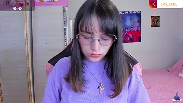 Lucyy-hess online show from May 2026 07:52:02 PM