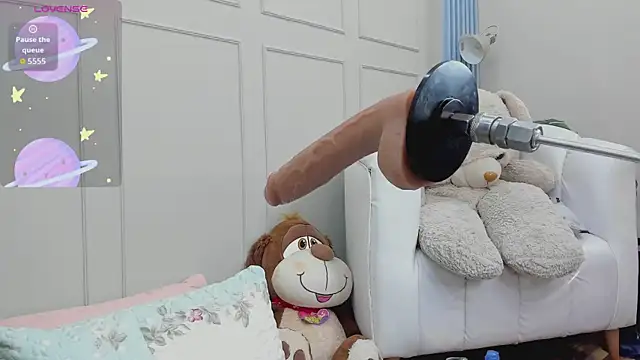 MadyJackson online show from September 2025 11:32:01 AM